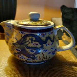 Teapot vintage